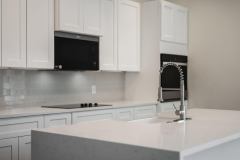 3900_Crockett_Ave_007