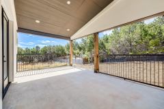 3900_Crockett_Ave_014