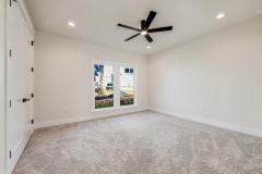 3900_Crockett_Ave_020