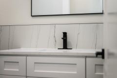 3900_Crockett_Ave_022